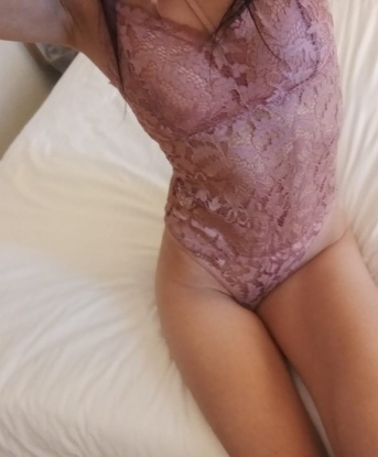 🌹
💋 Мои услуги настолько разнообразны, что каждый твой фантазийный день станет реальностью. От нежных классических ласк до страстных экспериментов - я знаю, как доставить тебе удовольствие. 💦
📷 В моем арсенале фотографий ты найдешь невероятно соблазнительные снимки, которые только подогревают аппетит. Не веришь? Позволь моим фото говорить сами за себя! 💄
🌆 Я осуществляю интимные желания в Москве в уютной атмосфере. Приходи ко мне, и я окуну тебя в океан страсти и наслаждения. Мой опыт и чувственность подарят тебе ощущение абсолютного счастья. 💫
💬 Отзывы моих клиентов говорят сами за себя - они восторженно рассказывают о моей уникальной способности приводить людей к экстазу. Доказательство моей незабываемости! 🌟
Не медли, дорогой! Разреши мне быть твоей комфортной и безудержной компаньонкой. Позвони мне прямо сейчас и пойми, что истинное удовольствие начинается именно со мной. 💋 Милана